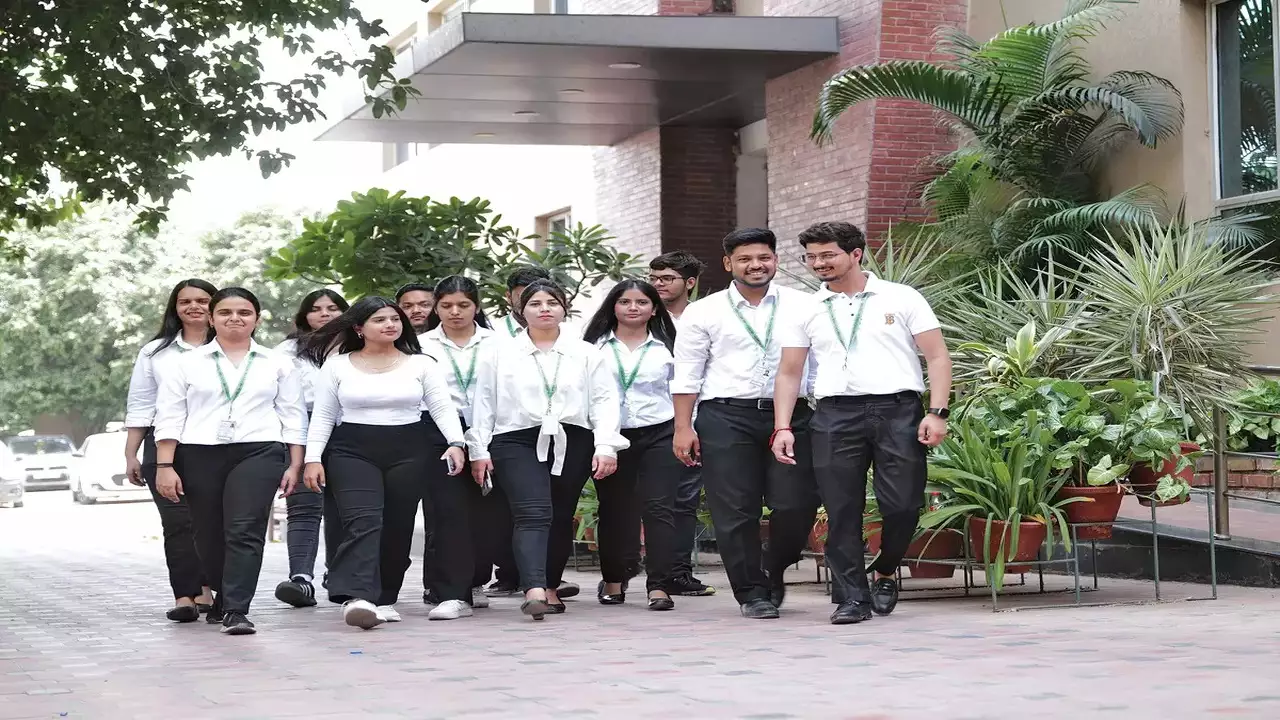 Manav Rachna School of Leadership and Management: Redefining education with industry titans